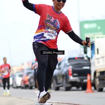 Runner Photo 6000444