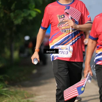 Runner Photo 6000457