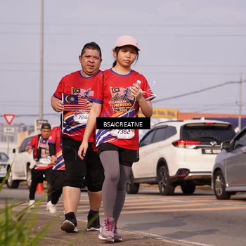 Runner Photo 6000497