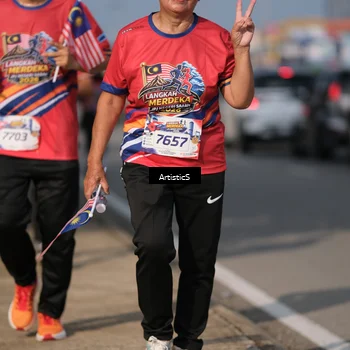 Runner Photo 6000512