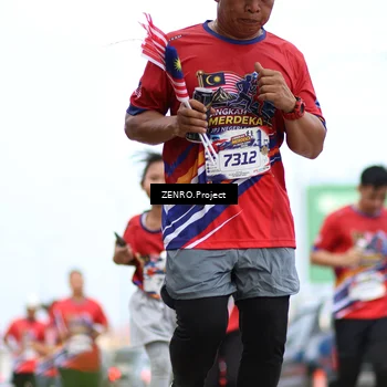 Runner Photo 6000521