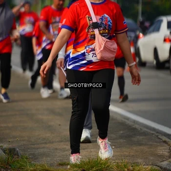 Runner Photo 6000554