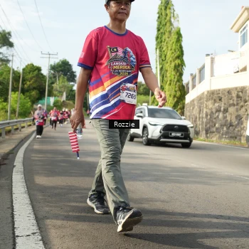 Runner Photo 6000612