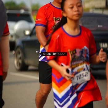 Runner Photo 6000641