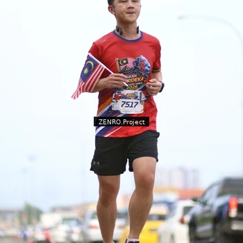 Runner Photo 6000663