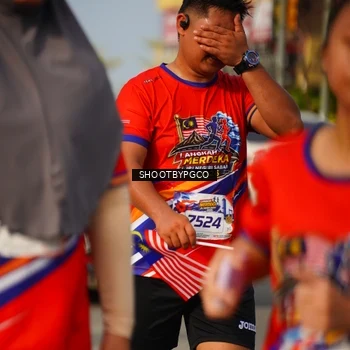 Runner Photo 6000678