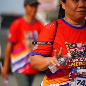 Runner Photo 6000704