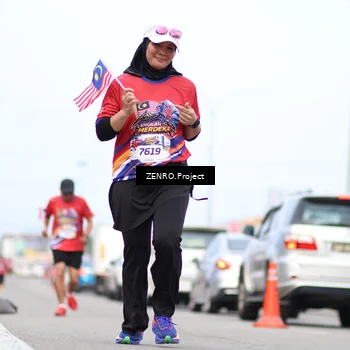 Runner Photo 6000743