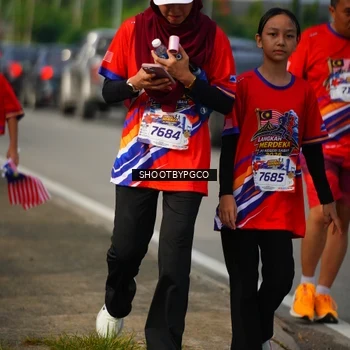 Runner Photo 6000796