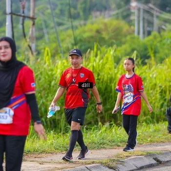 Runner Photo 6000799