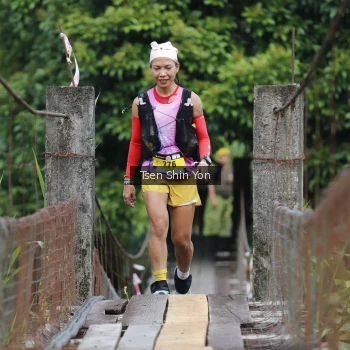 Runner Photo 60008