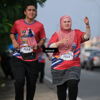 Runner Photo 6000829