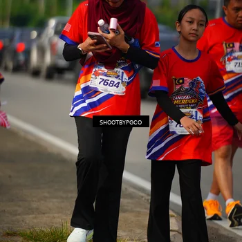 Runner Photo 6000831