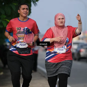 Runner Photo 6000838