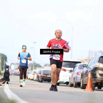 Runner Photo 6000840
