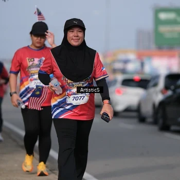 Runner Photo 6000846