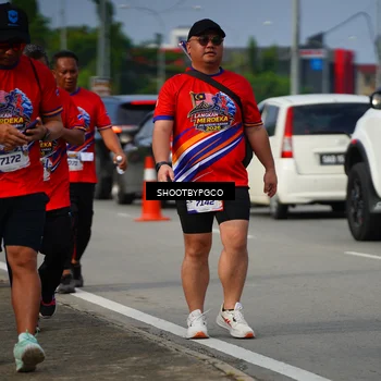 Runner Photo 6000859
