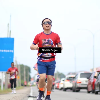 Runner Photo 6000887