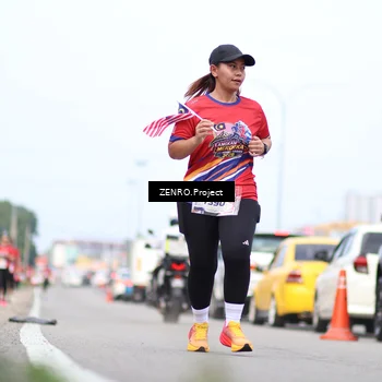 Runner Photo 6000894