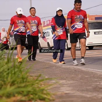 Runner Photo 6000910