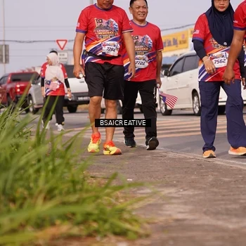 Runner Photo 6000925