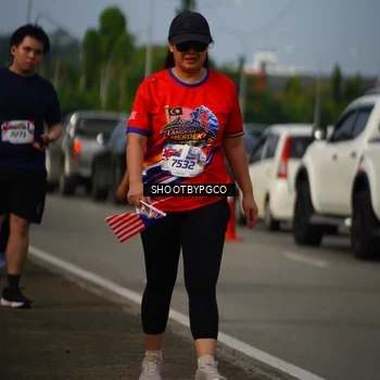 Runner Photo 6000936