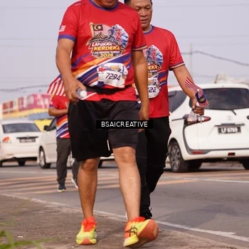 Runner Photo 6000942