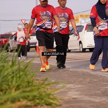 Runner Photo 6000960