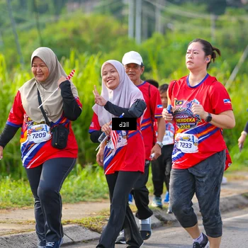 Runner Photo 6001010