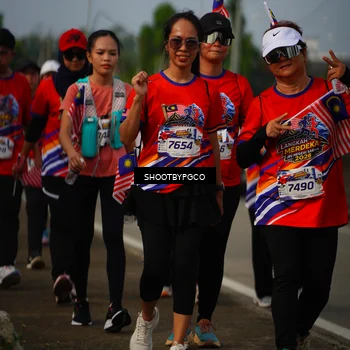 Runner Photo 6001156