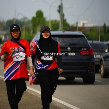 Runner Photo 6001273
