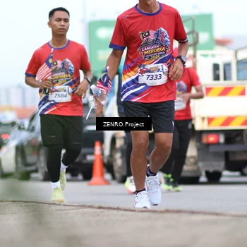Runner Photo 6001372