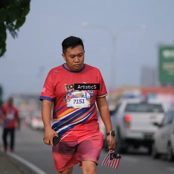 Runner Photo 6001415