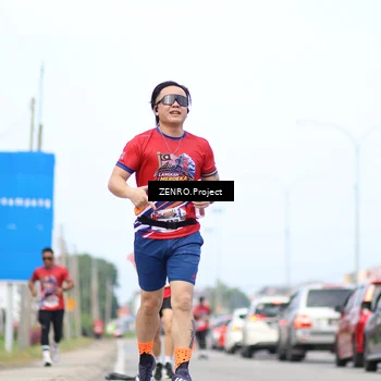 Runner Photo 6001423