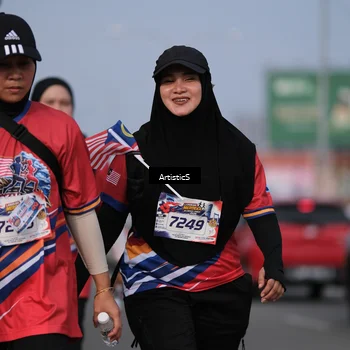 Runner Photo 6001940
