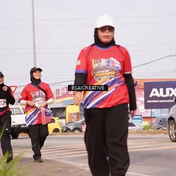 Runner Photo 6002025
