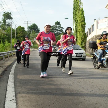 Runner Photo 6002123