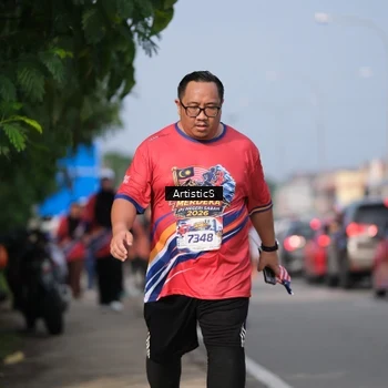 Runner Photo 6002142