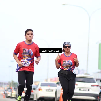 Runner Photo 6002177