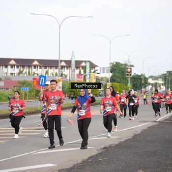 Runner Photo 6002302
