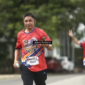 Runner Photo 6002469