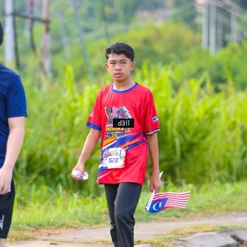 Runner Photo 6002544