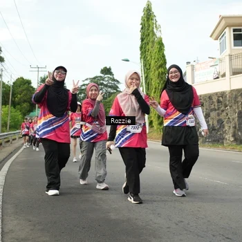 Runner Photo 6002698