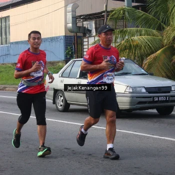 Runner Photo 6002733