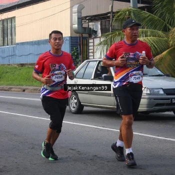 Runner Photo 6002736