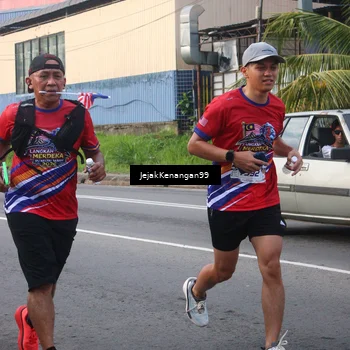 Runner Photo 6002767