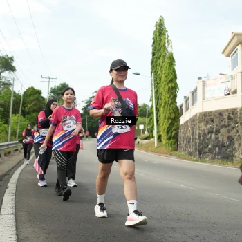 Runner Photo 6002773