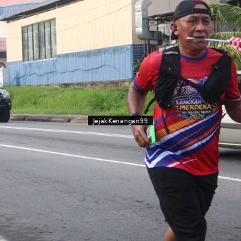 Runner Photo 6002796