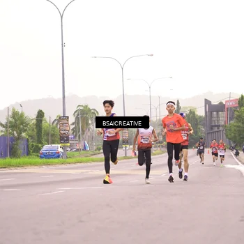 Runner Photo 6002873