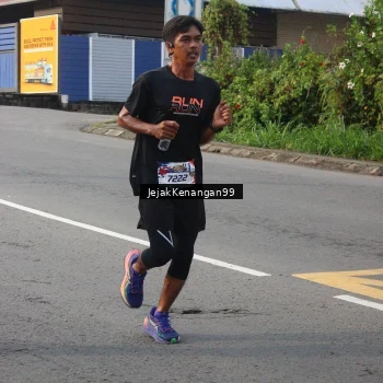 Runner Photo 6002880